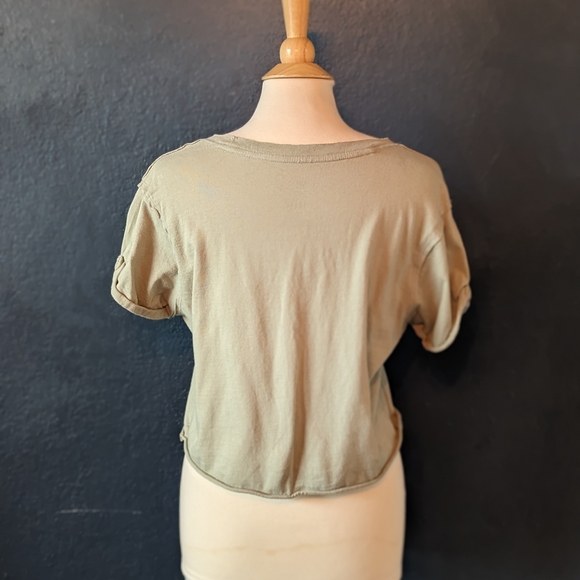 We The Free Light Green Cropped Tee - Picture 5 of 11